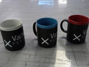 Mug cramique de couleur avec finition ardoisine personnalis