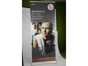 Impression et livraison de 100 roll-up design 85cm pour Unilab