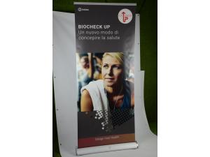 Impression et livraison de 100 roll-up design 85cm pour Unilab